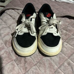 Travis Scott Low OG SP PS 'Olive'   Sz 12C , no box , worn 3x